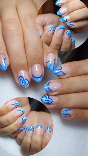 acrílico con extensión y esmaltado, mano alzada celeste en Peñaflor - johannails.cl manicure Peñaflor