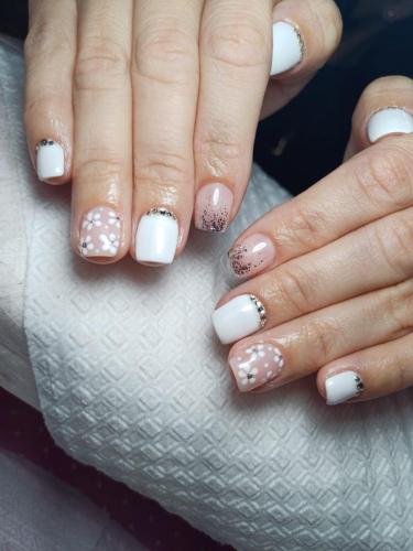 Baño de acrílico con extensión  Esmaltado Peñaflor. Johannails.cl