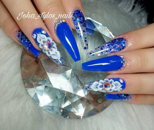 Uñas acrílicas esculpidas Peñaflor - Diseño con incrustación cola de sirena 3d  Peñaflor - johannails.cl - Acrílicas esculpidas Peñaflor